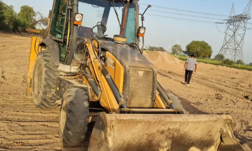 Case Construction 770EX Magnum 4WD Backhoe Loader